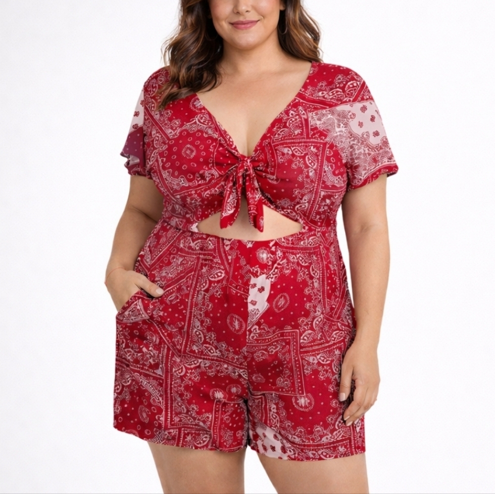 Almost Famous Paisley Bandana Boho Romper Red White Patterned Summer Mini 1X NWT